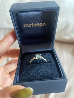 Variance Objects Raw Green Sapphire Mixed Metal Ring Size 6.5